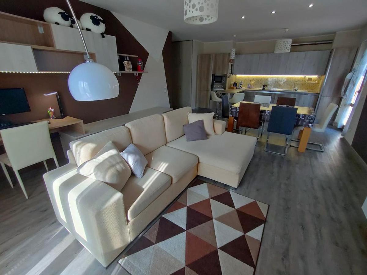 Appartamento Chentre En Ville - A 2 Passi Dal Centro - Parcheggio Gratuito - Cir-Vda-Aosta-0073 Экстерьер фото
